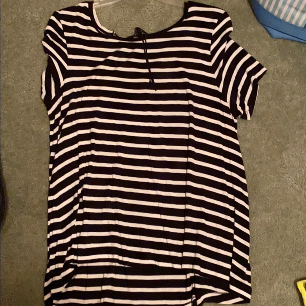 Old navy shirt
